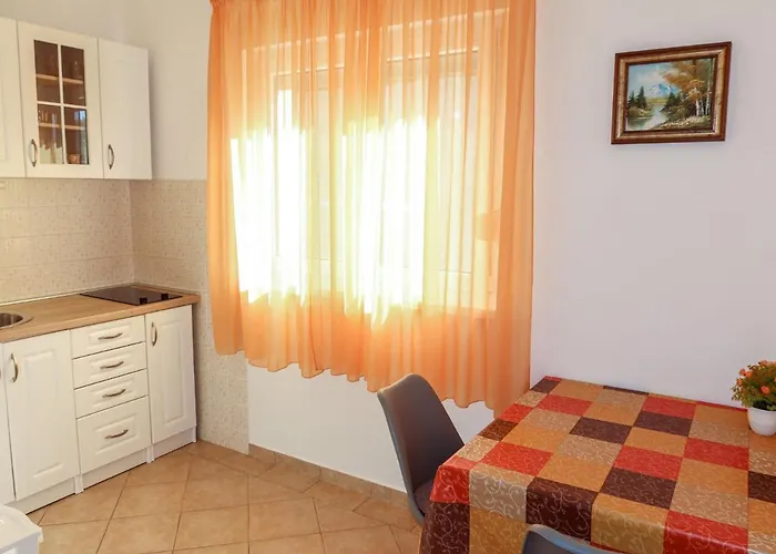 Ive By Interhome * Petrcane