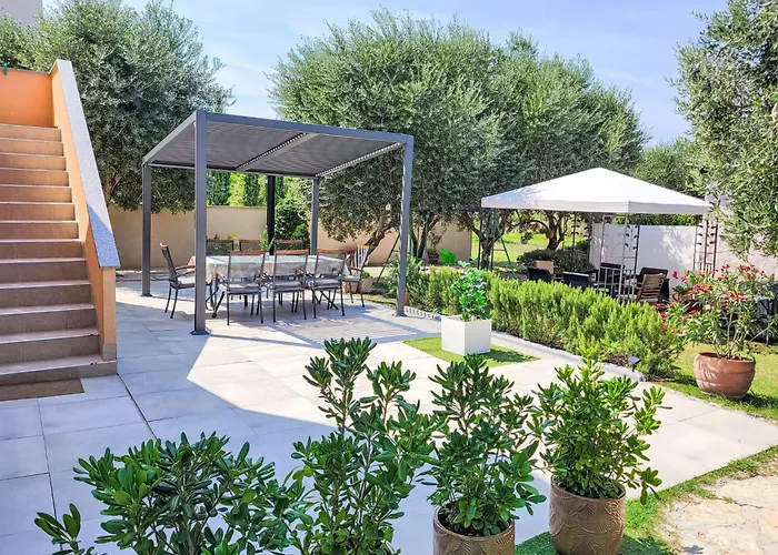 Ive By Interhome Semesterbostad