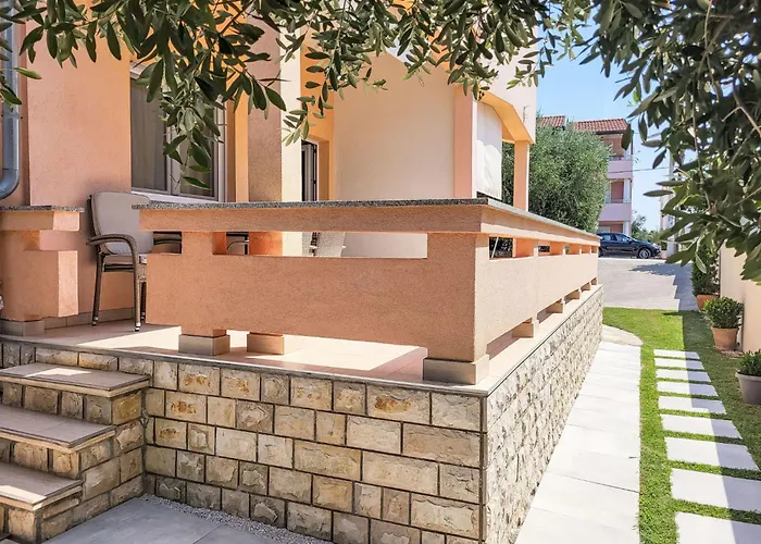 Ive By Interhome Petrcane