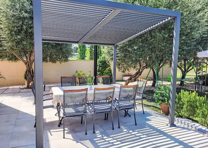 Ive By Interhome * Petrcane