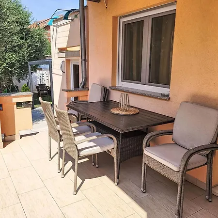 Vakantiehuis Ive By Interhome *