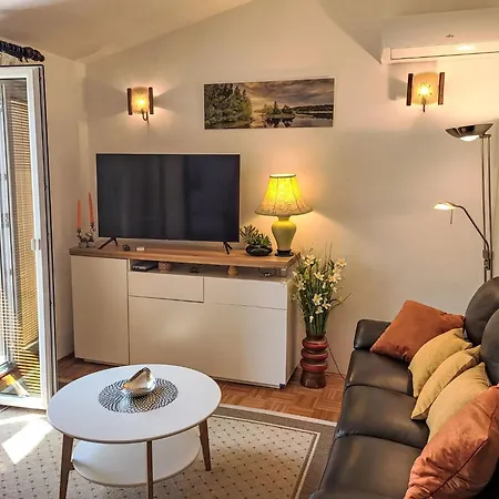 Ive By Interhome